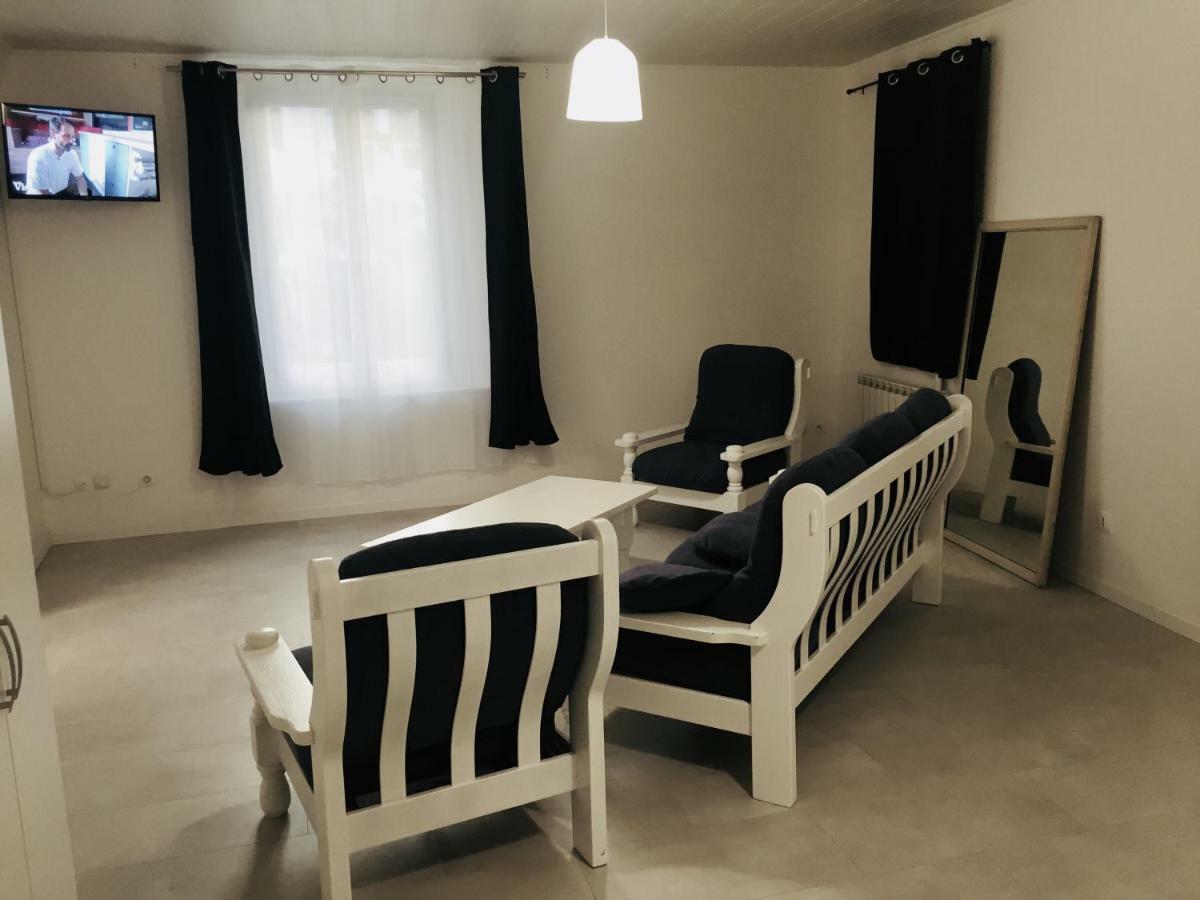 Villa Bigorra Lourdes Centre Le Sanctuaire La Grotte , Parking Ngoại thất bức ảnh